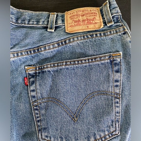 Men’s Levi Jeans - Picture 8 of 10